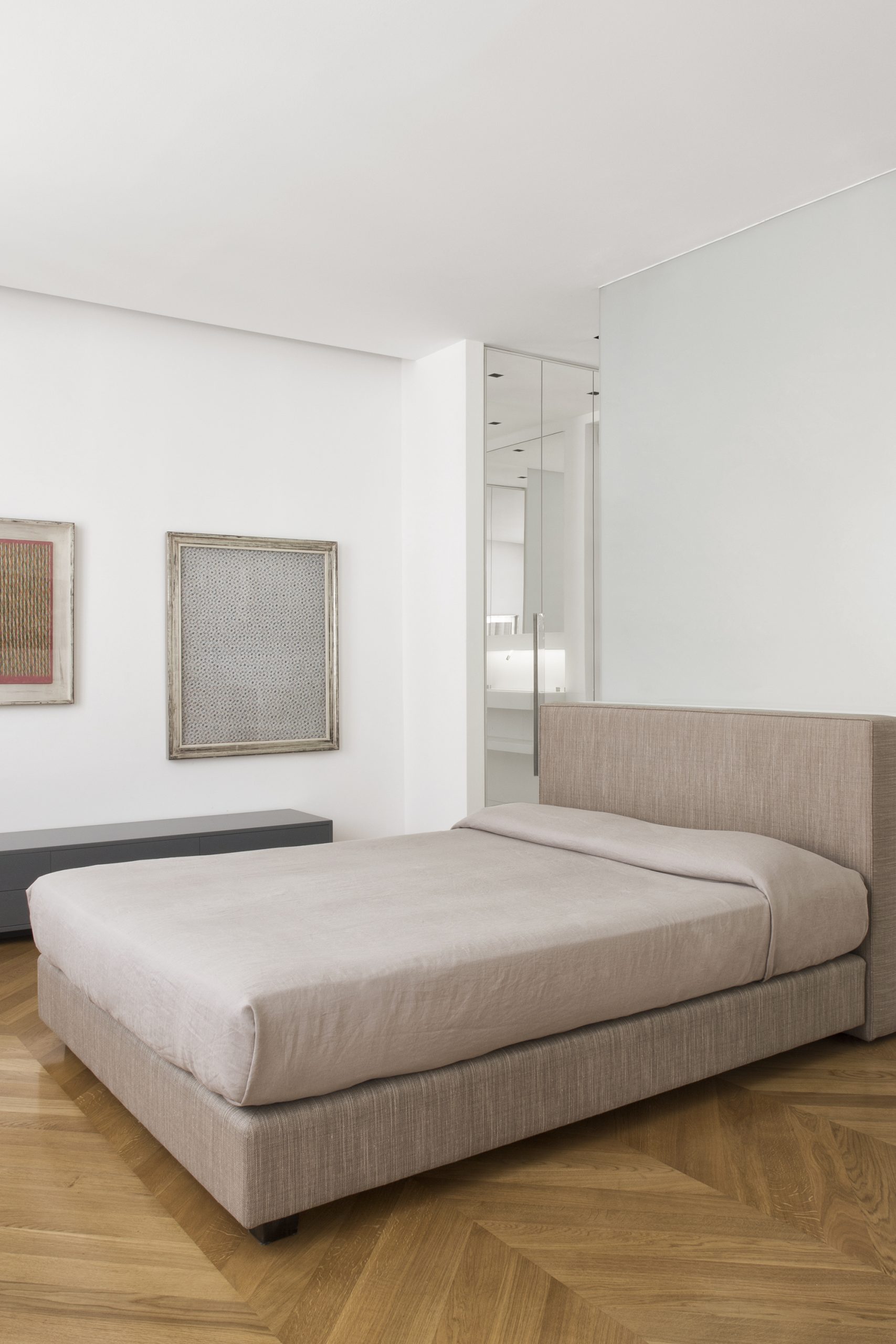 0145_santa_cecilia_smarch_architects_interior_design_milano_white_bedroom_L