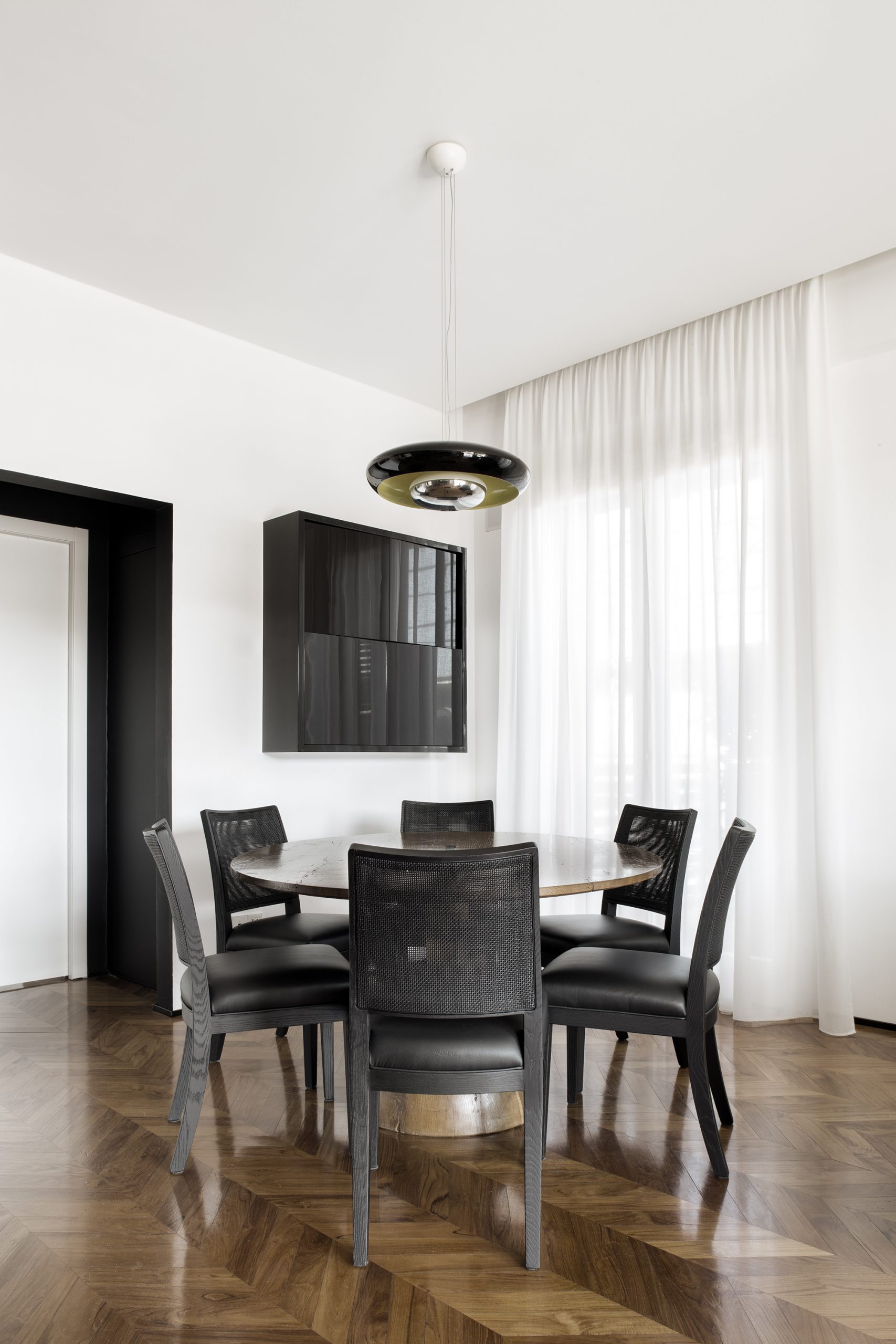 0149_fontanili_smarch_architects_interior_design_dining_appartment_milano_L