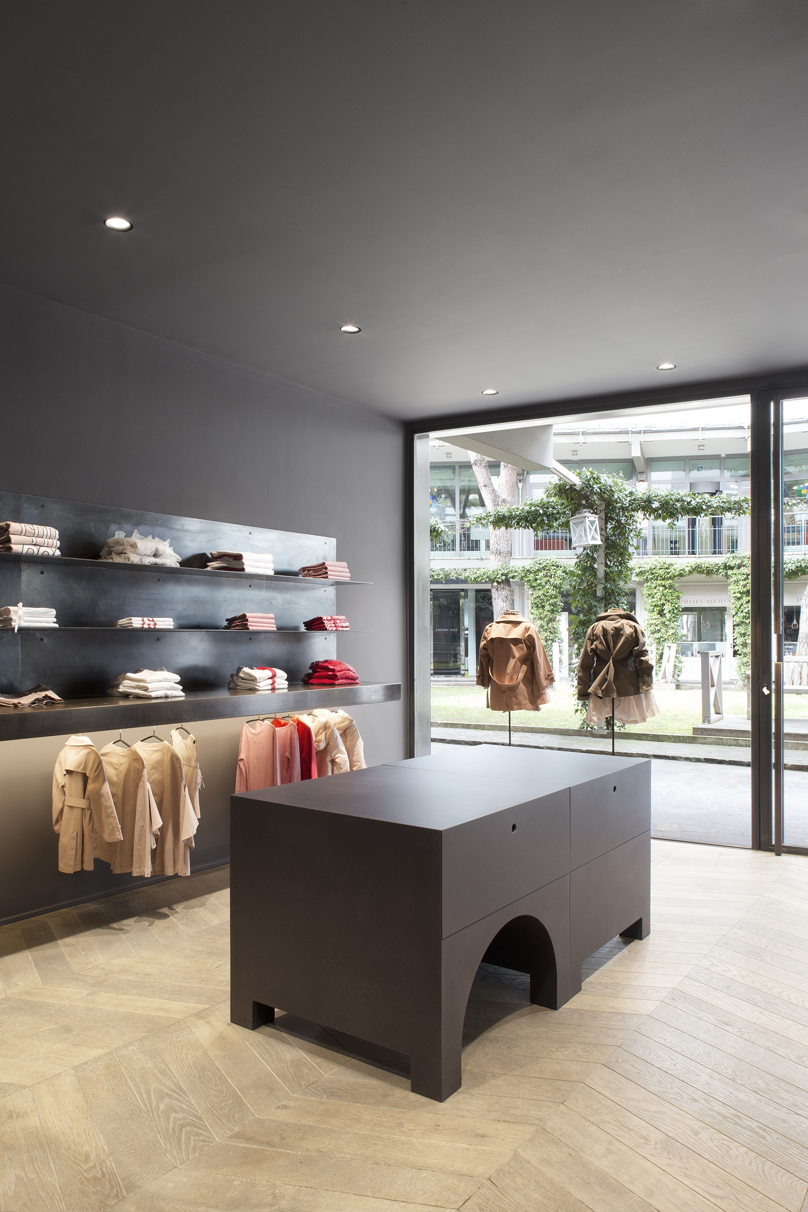 0189_doudou_sma_architects_interior_design_shopdesign_showroom_kids_milano_furniture_ (9)